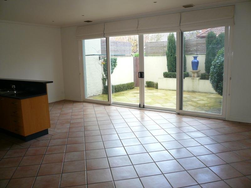 Gallery: 89 Cobden Street