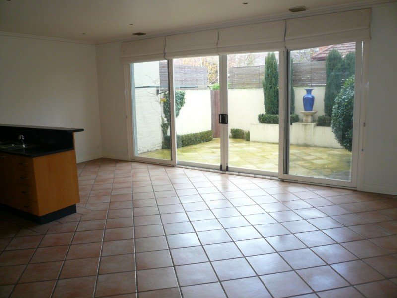 Gallery: 89 Cobden Street