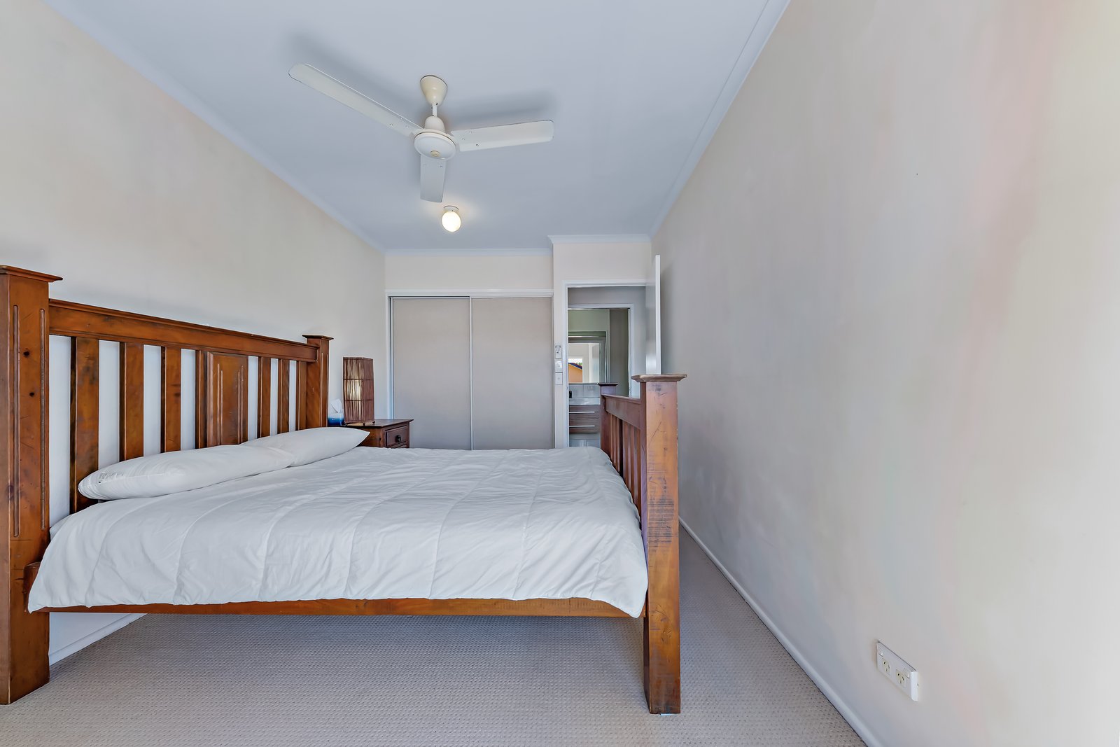 8/9 Erromango Drive JUBILEE POCKET 10