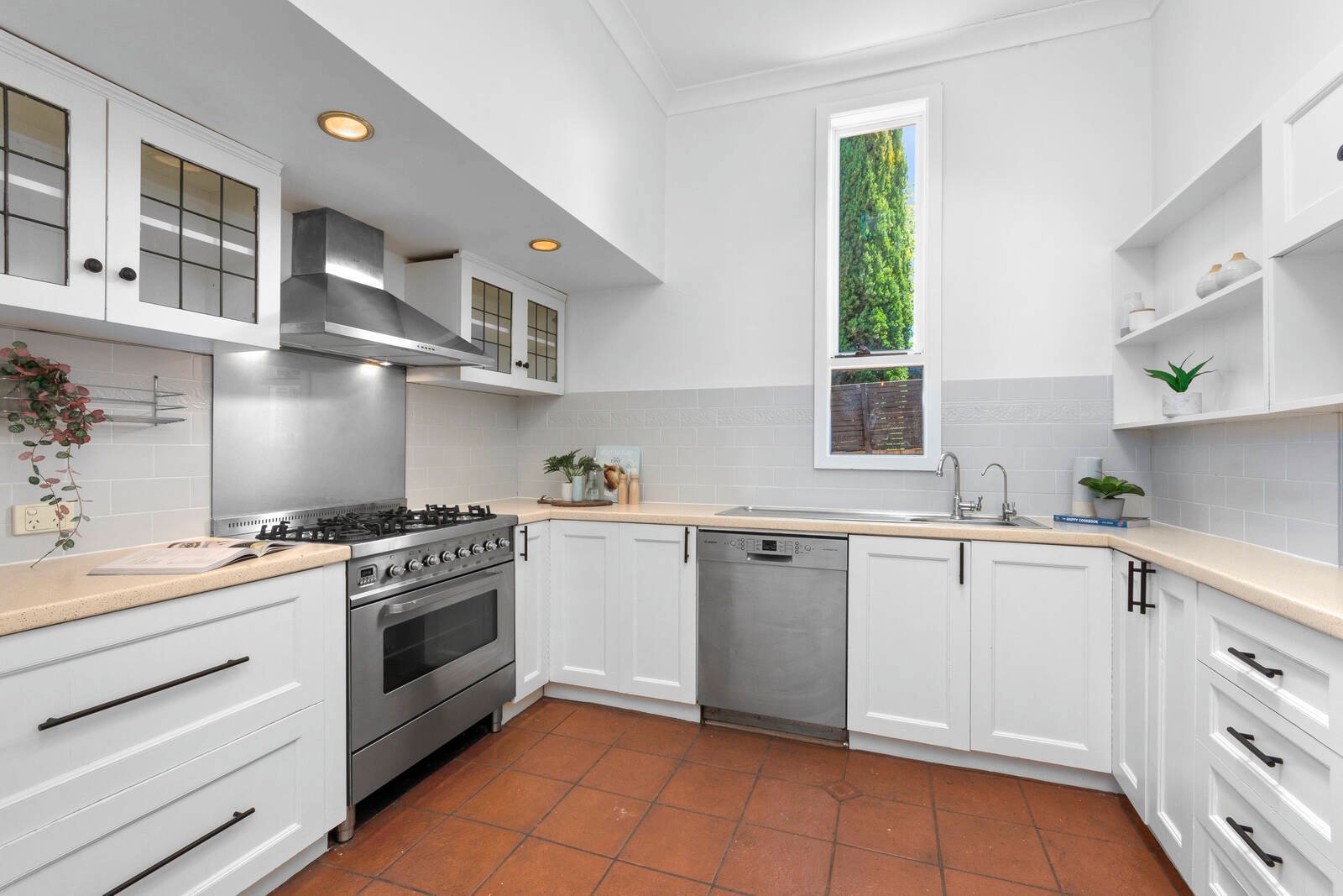 Gallery: 89 Fairview Avenue