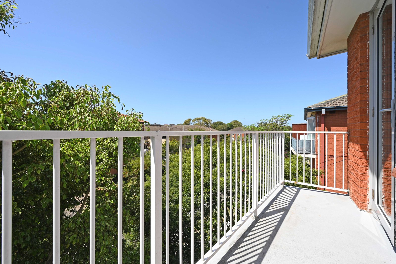 8/9 Flack Avenue HILLSDALE 4