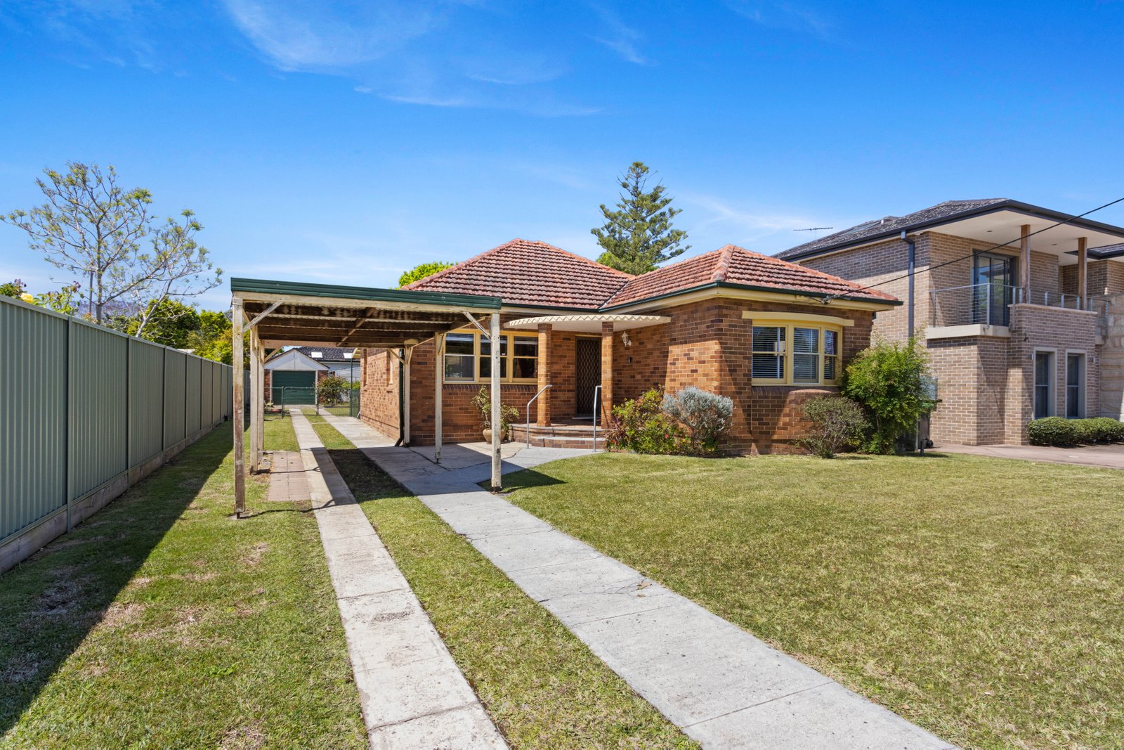 89 Gungah Bay Road OATLEY 1
