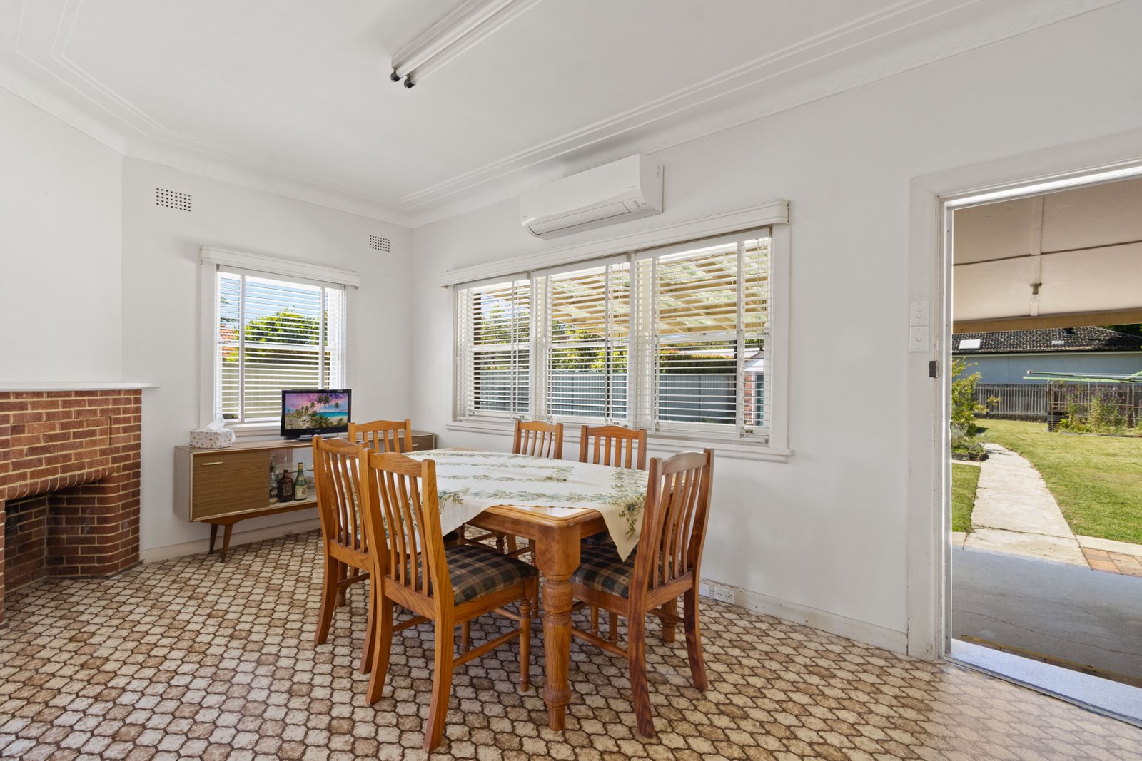89 Gungah Bay Road OATLEY 8