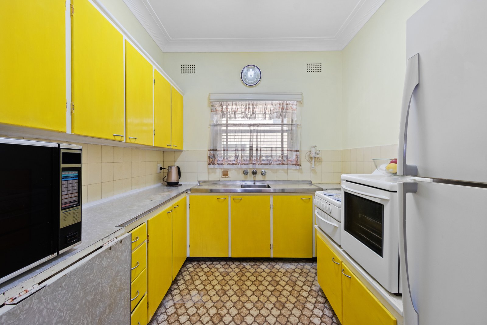 89 Gungah Bay Road OATLEY 11