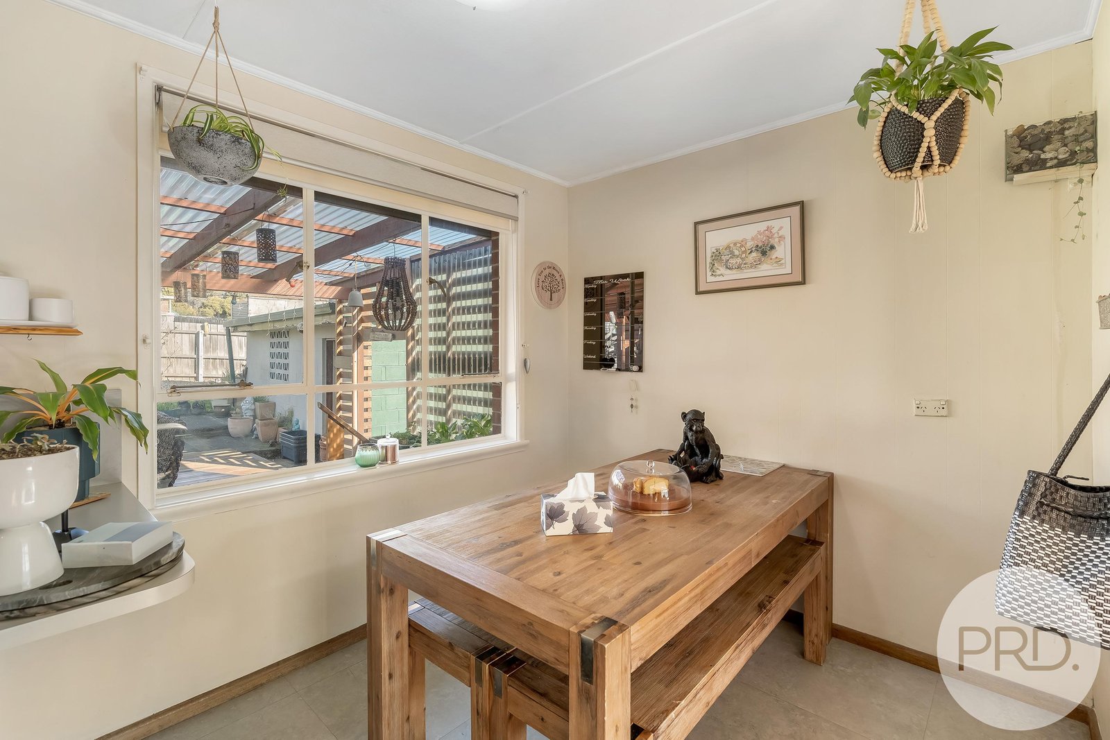 89 Hilton Road CLAREMONT 12