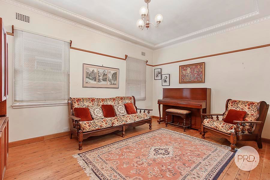 89 Hurstville Road HURSTVILLE GROVE 2