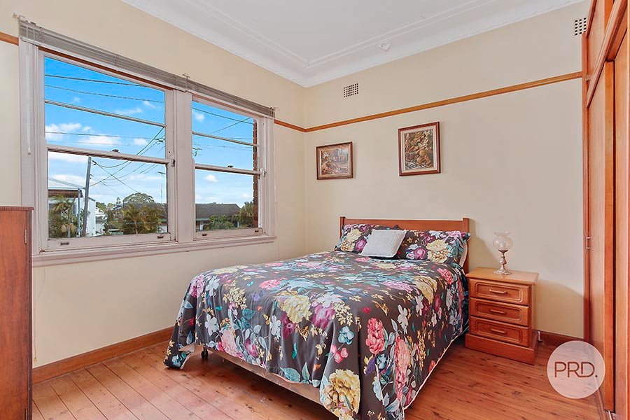 89 Hurstville Road HURSTVILLE GROVE 4