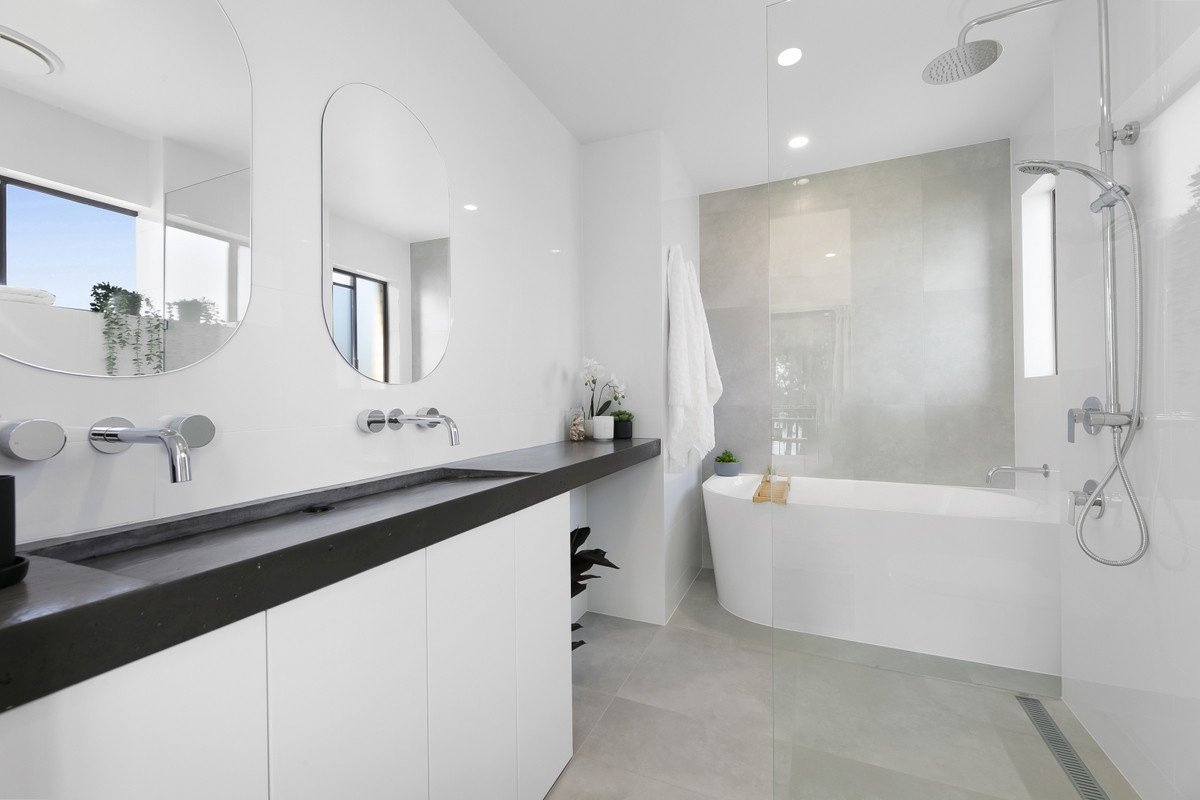 8/9 Jodie Court Mermaid Waters 7