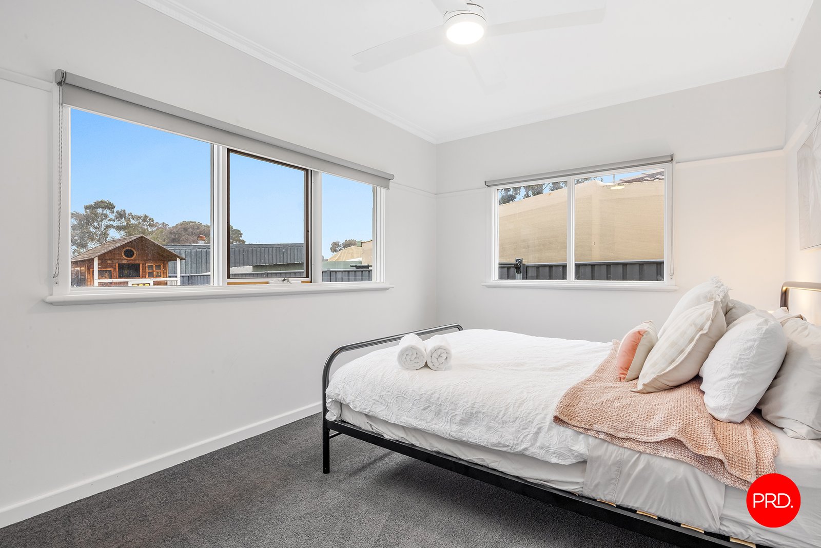 89 Mackenzie Street West  GOLDEN SQUARE 9