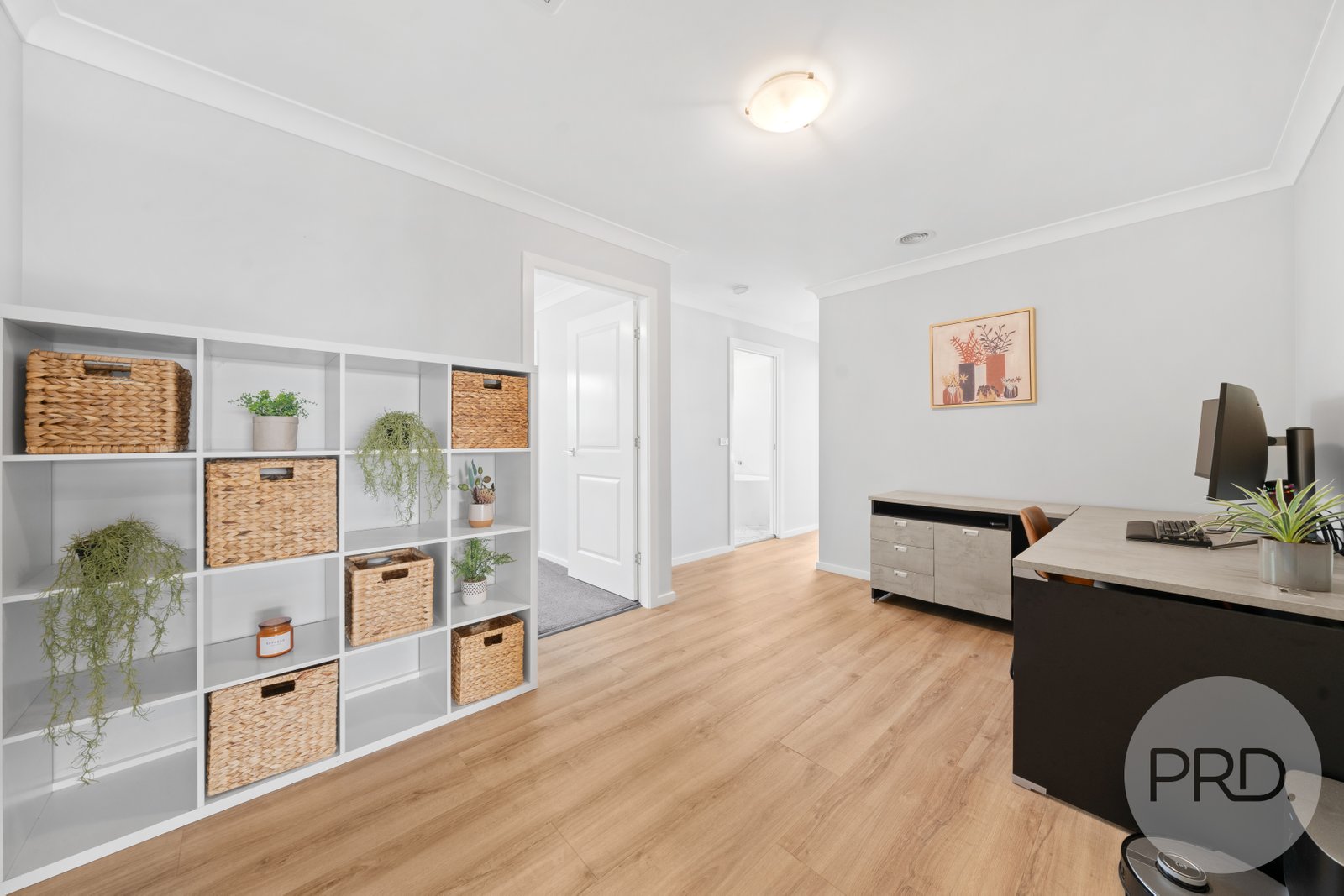 89 Messenger Avenue BOOROOMA 33