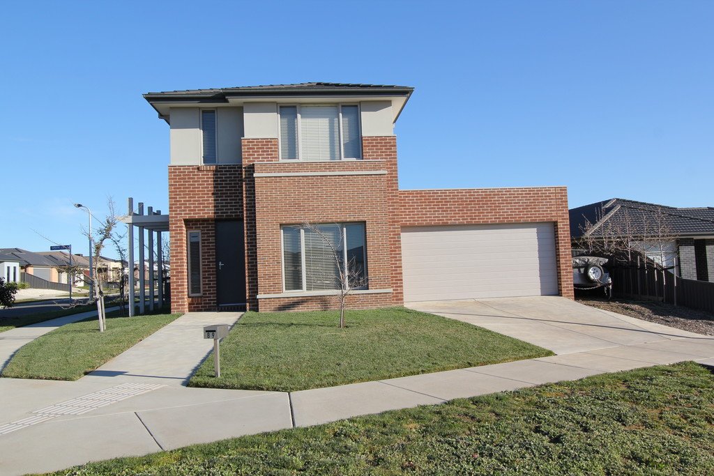 89 O'Shannassy Parade Lucas 1