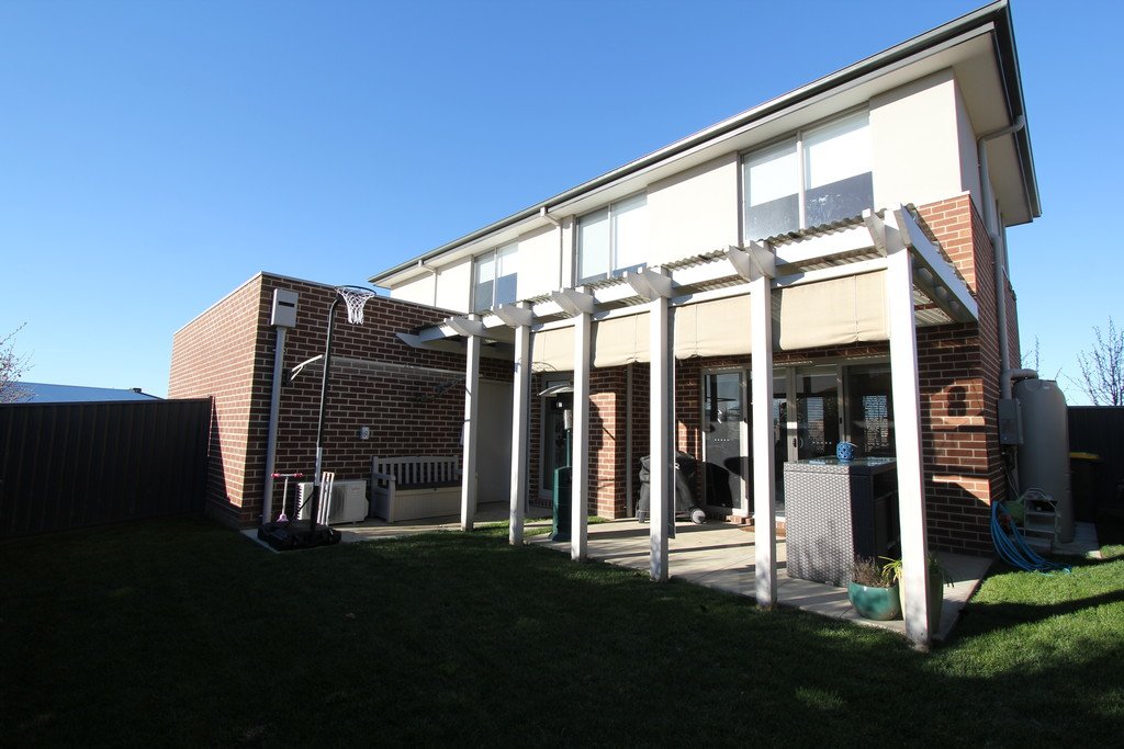 89 O'Shannassy Parade Lucas 17