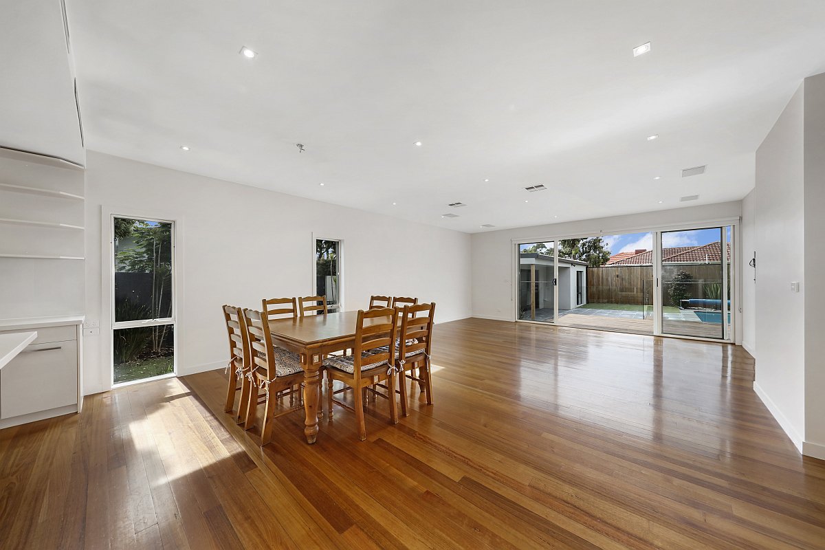 Gallery: 89 Parkmore Road