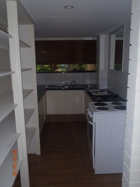 8/9 Proud Street LABRADOR 6