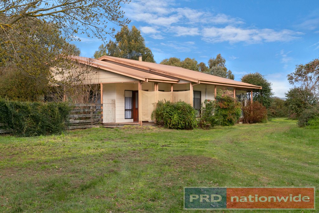 89 Racecourse Road HADDON 2