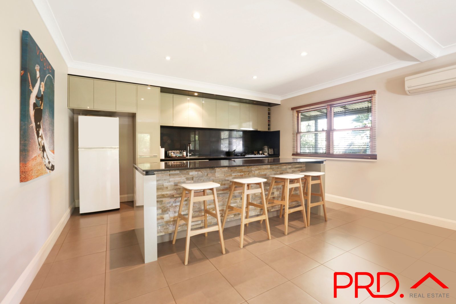 89 Rawson Avenue TAMWORTH 11