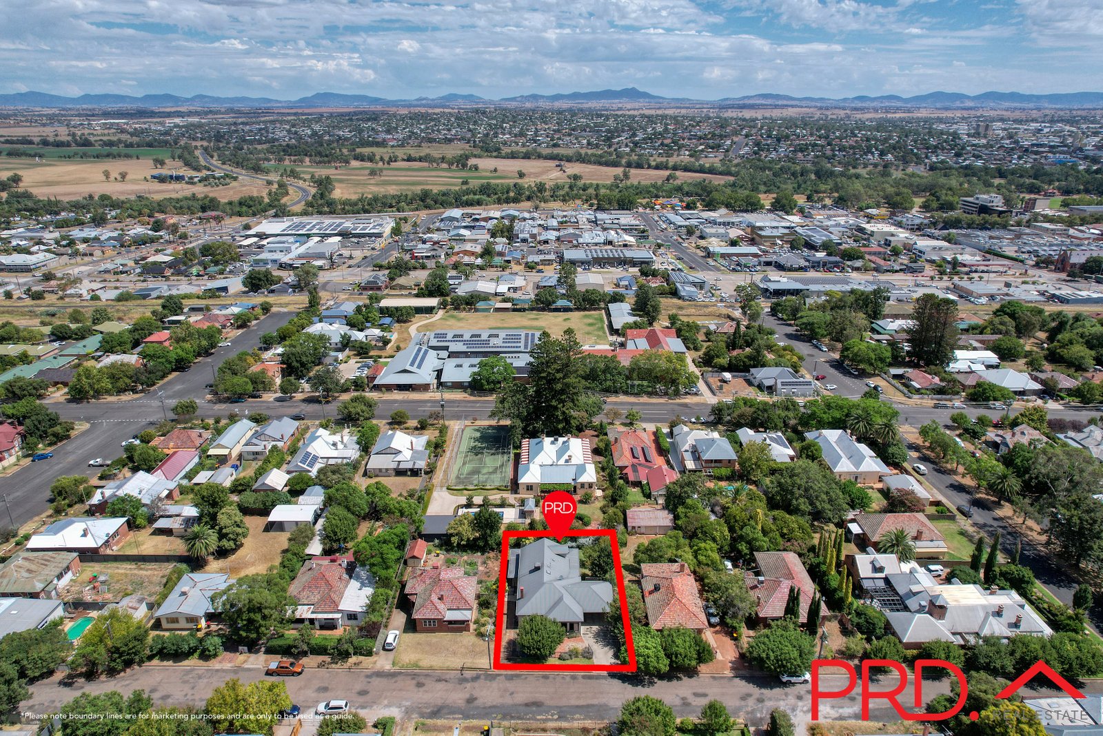 89 Rawson Avenue TAMWORTH 21