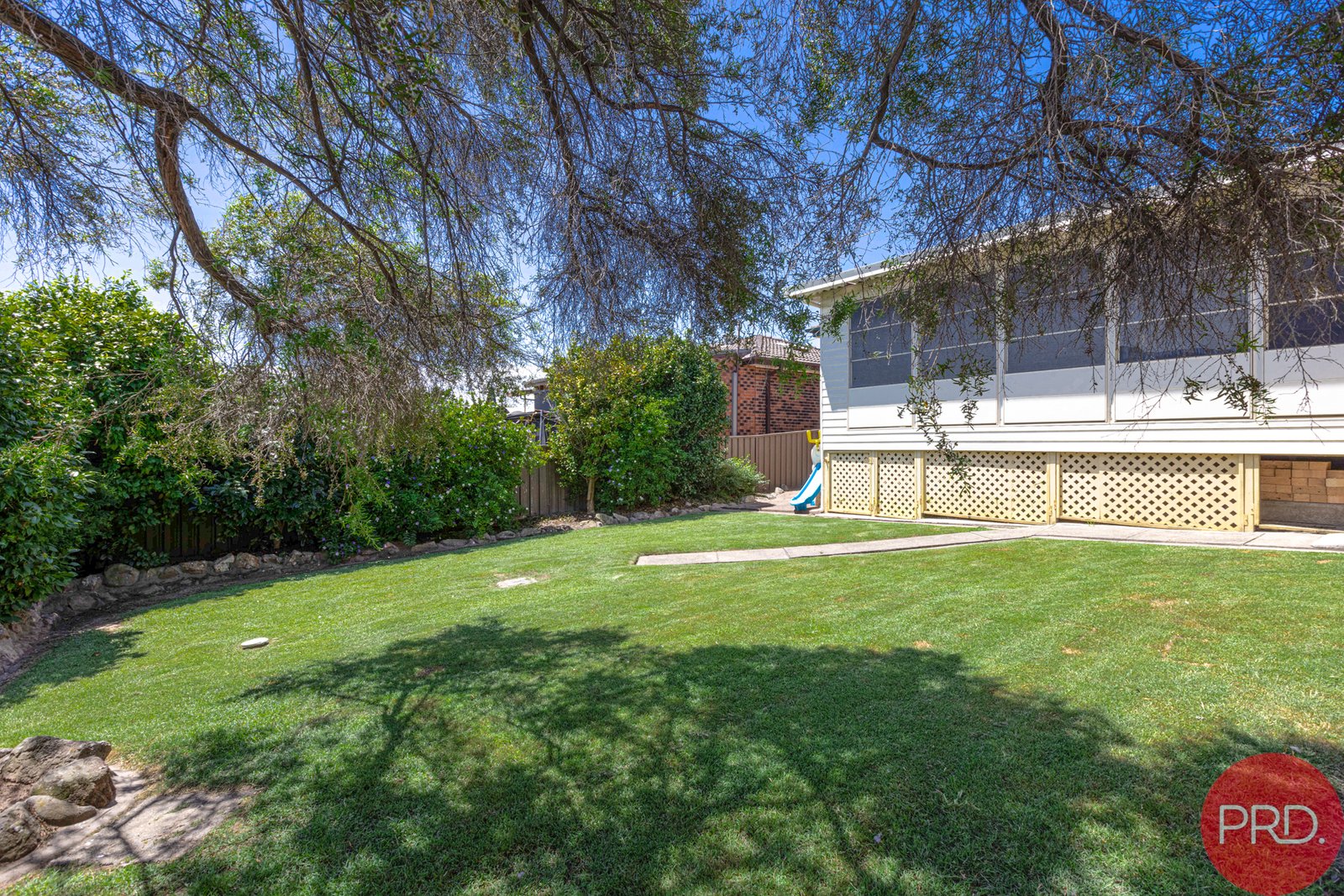 89 Regiment Road RUTHERFORD 19