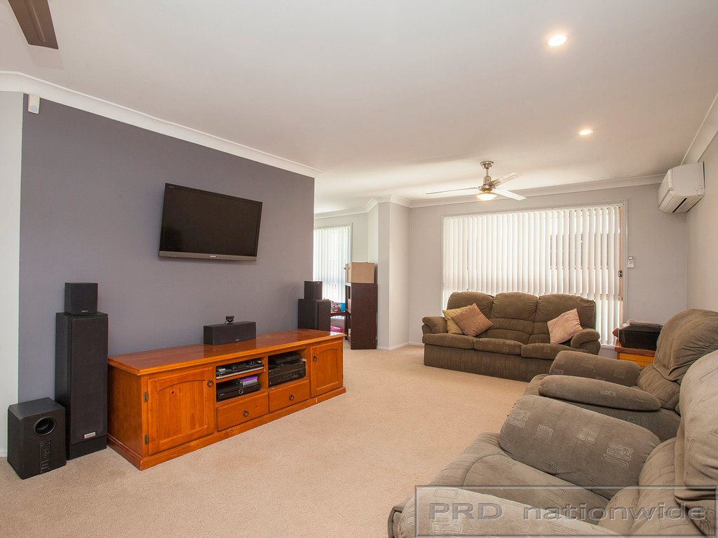 89 Somerset Drive THORNTON 5