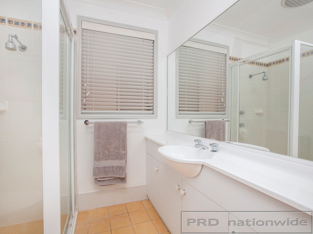 89 Somerset Drive THORNTON 11