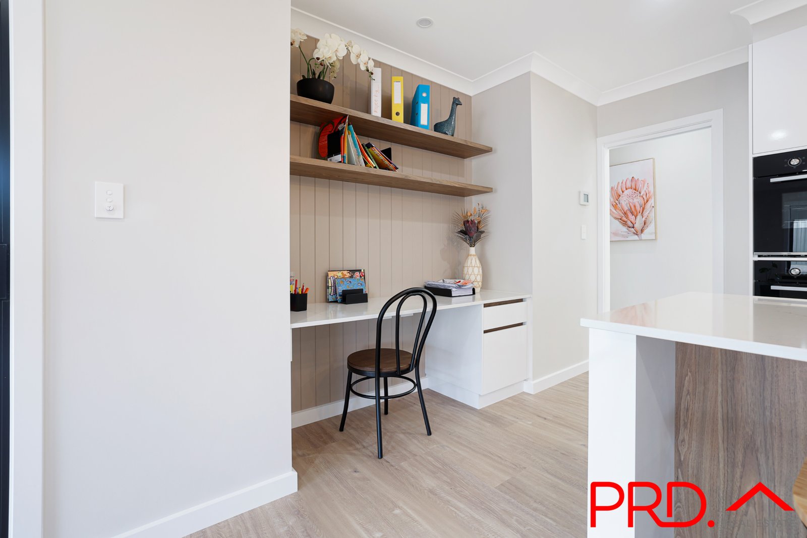 89 Verdelho Drive TAMWORTH 12