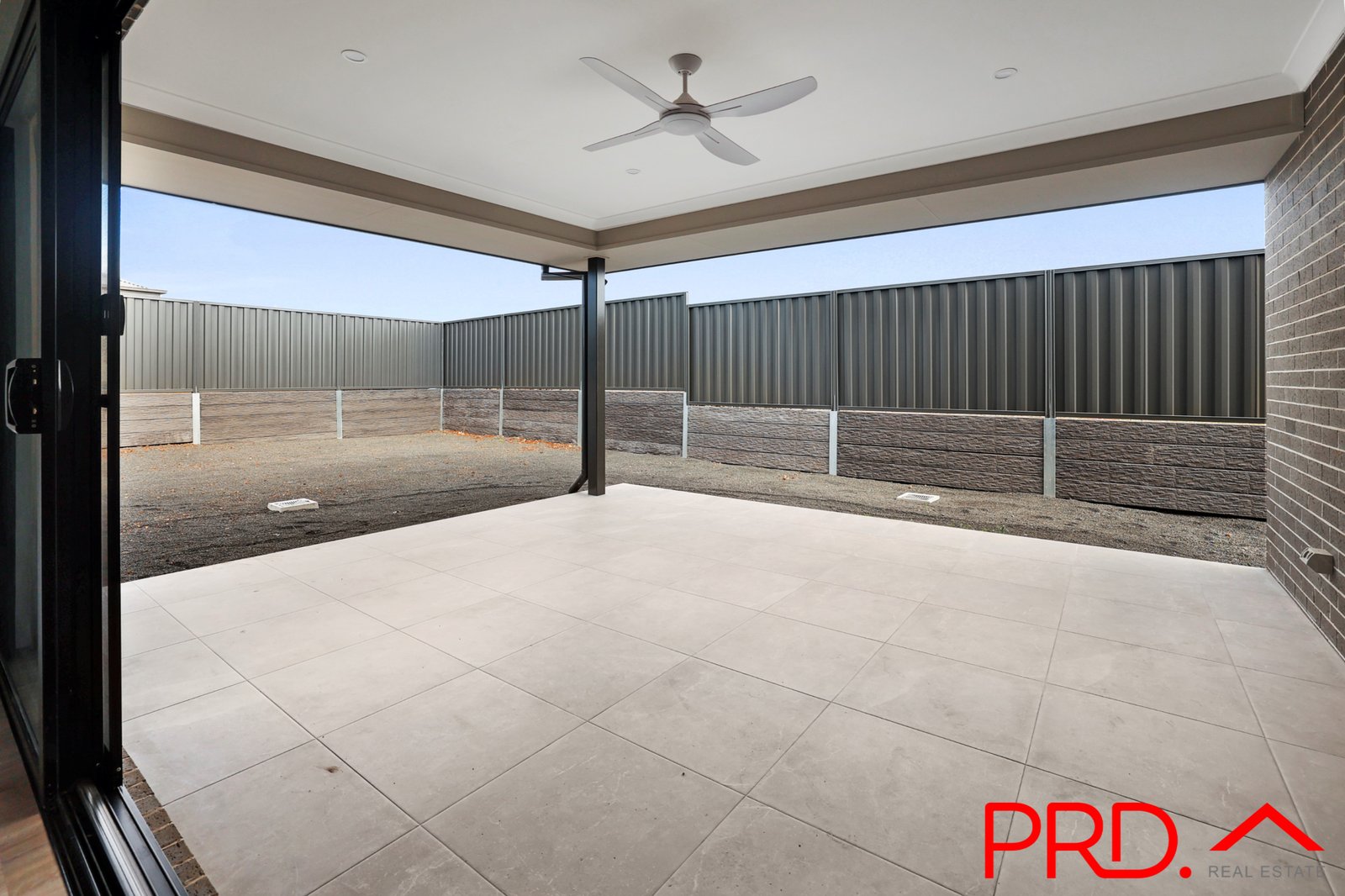 89 Verdelho Drive TAMWORTH 25