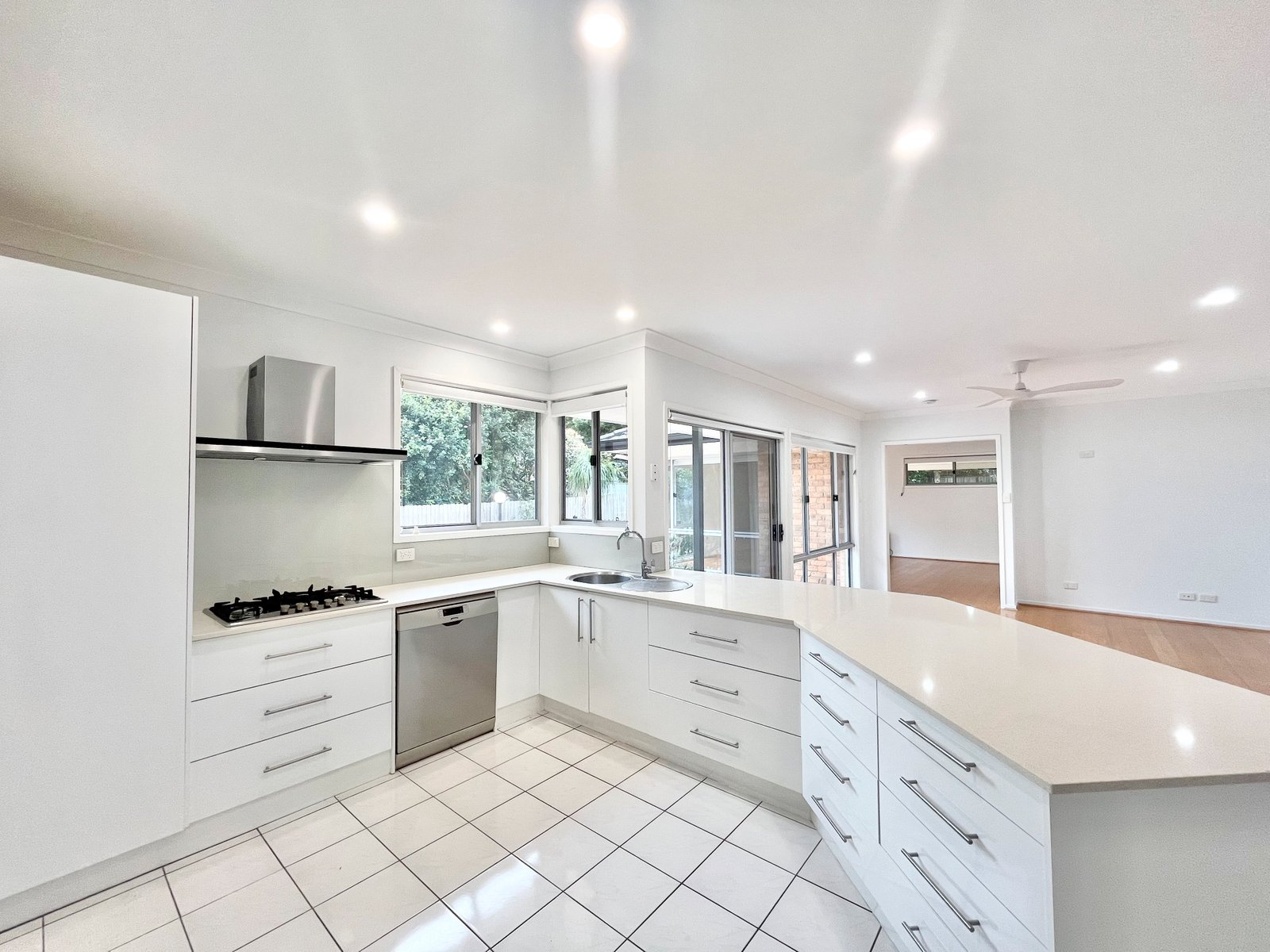89 Wallawa Road NELSON BAY 1