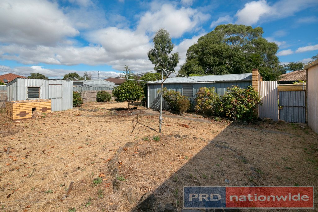 89 Wattle Avenue WENDOUREE 8