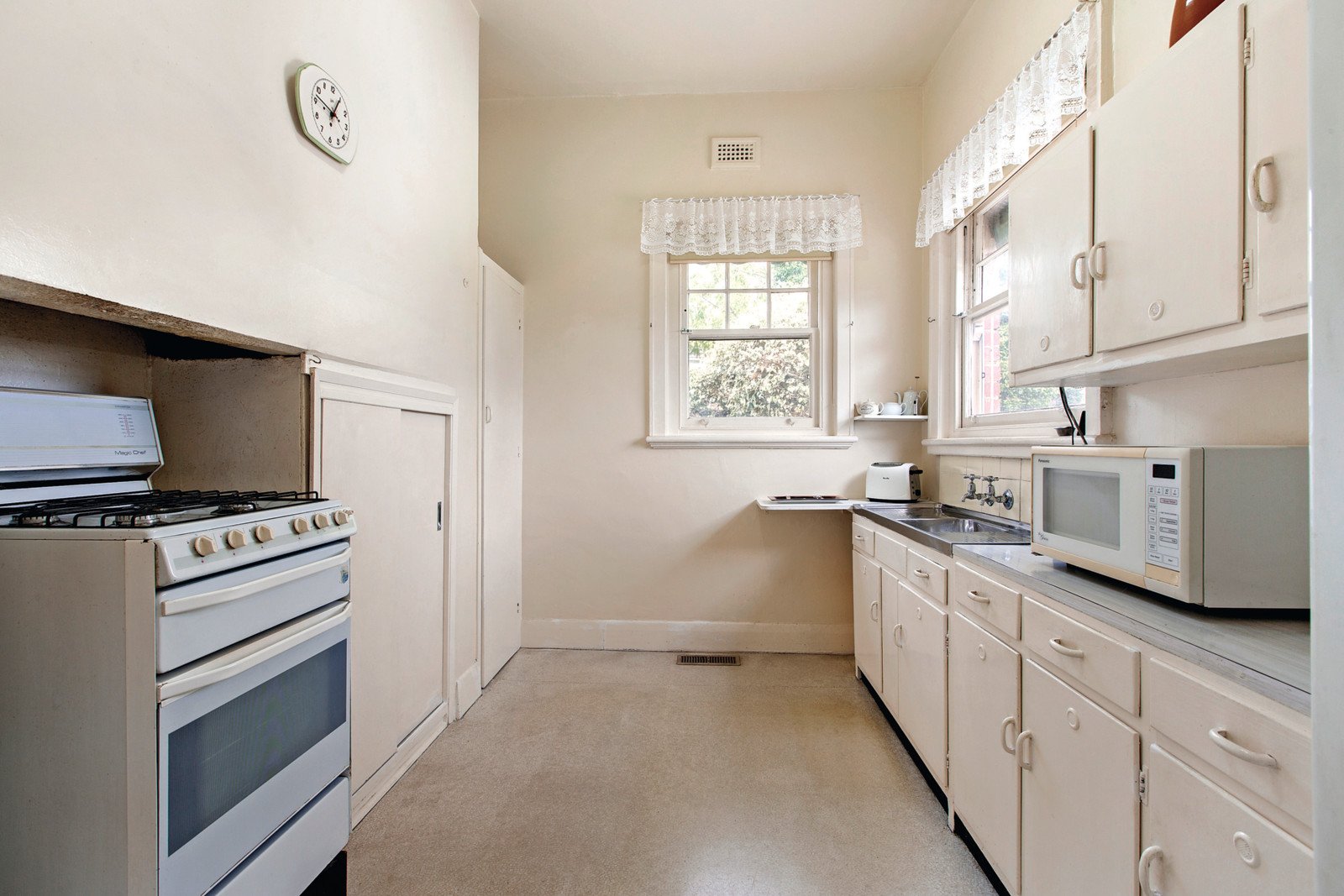 89 Wattle Valley Road, Canterbury, VIC