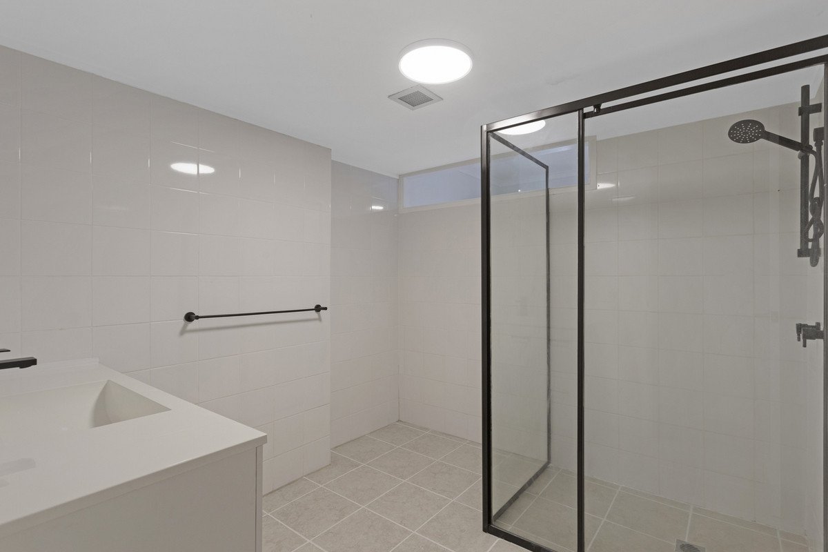 8/9 Weeumba Street Currumbin 12