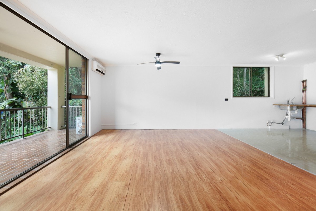 8/9 Weeumba Street Currumbin 7