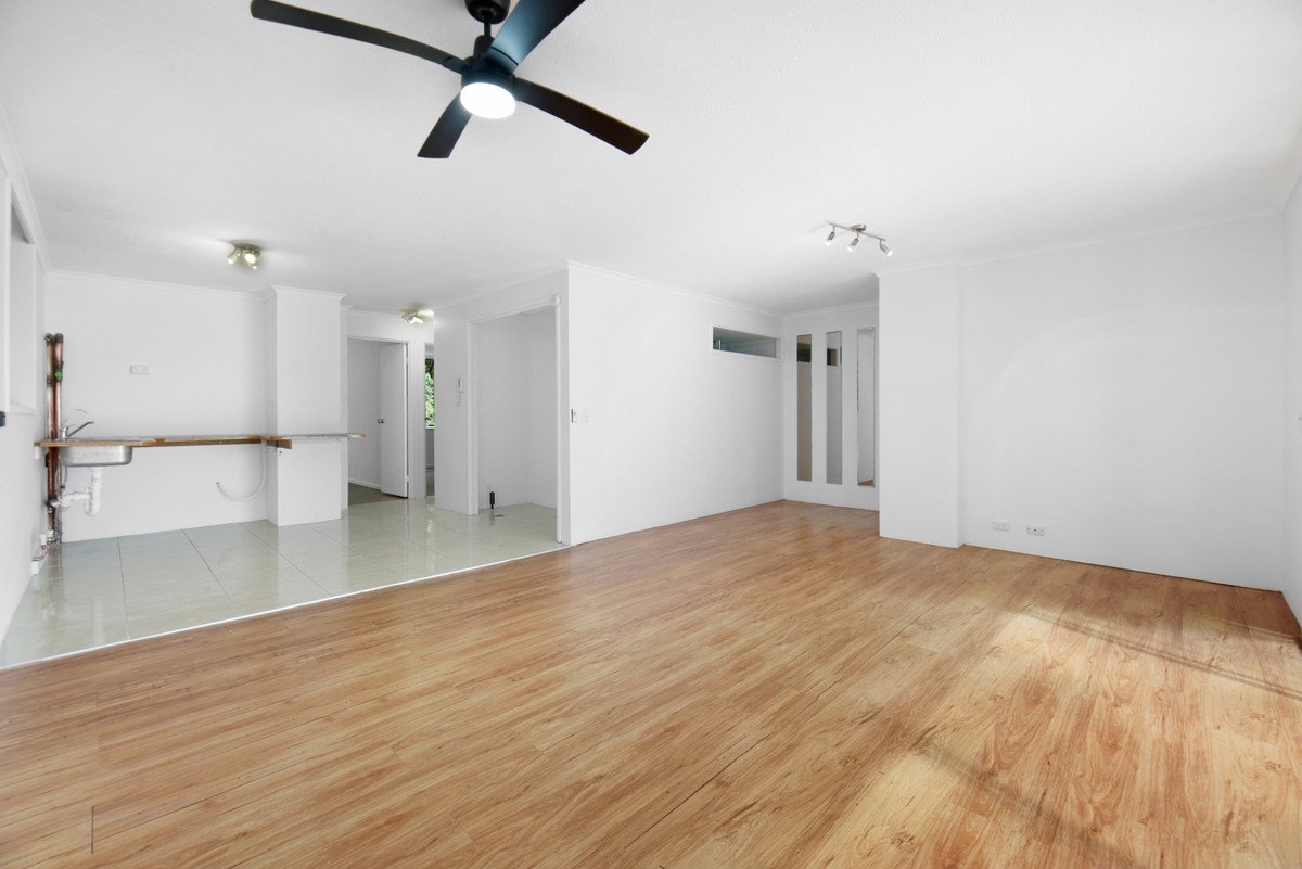 8/9 Weeumba Street Currumbin 8