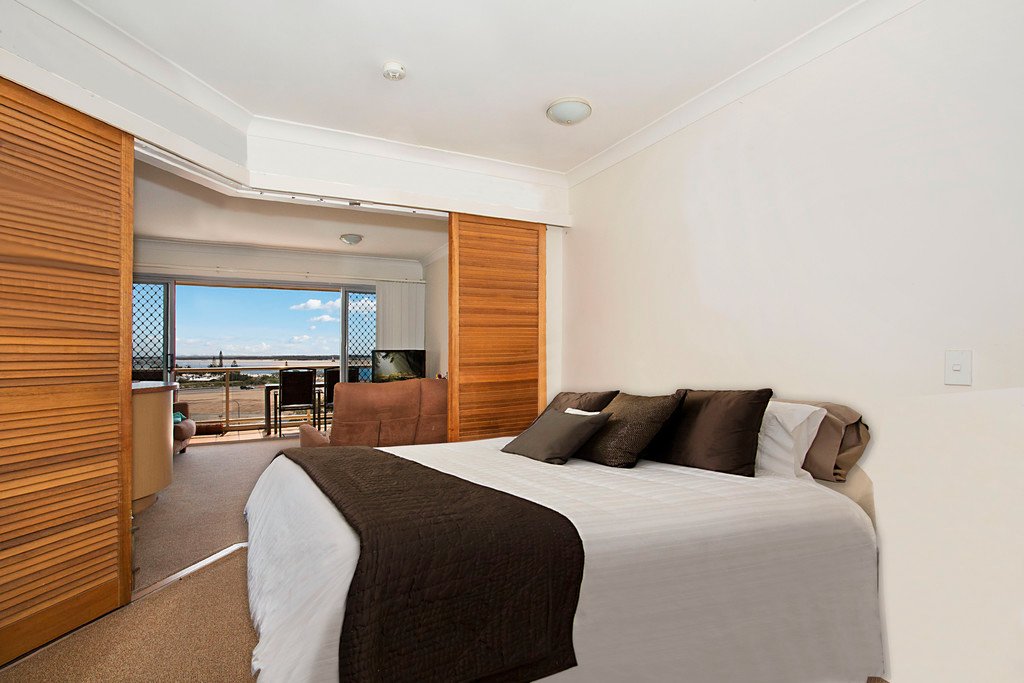 89/106-108 Marine Parade SOUTHPORT 3