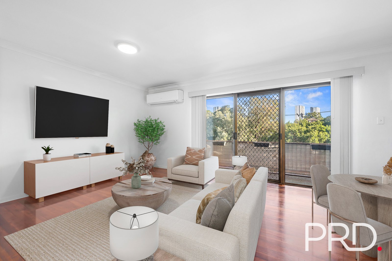 89/2 Riverpark Drive LIVERPOOL 2