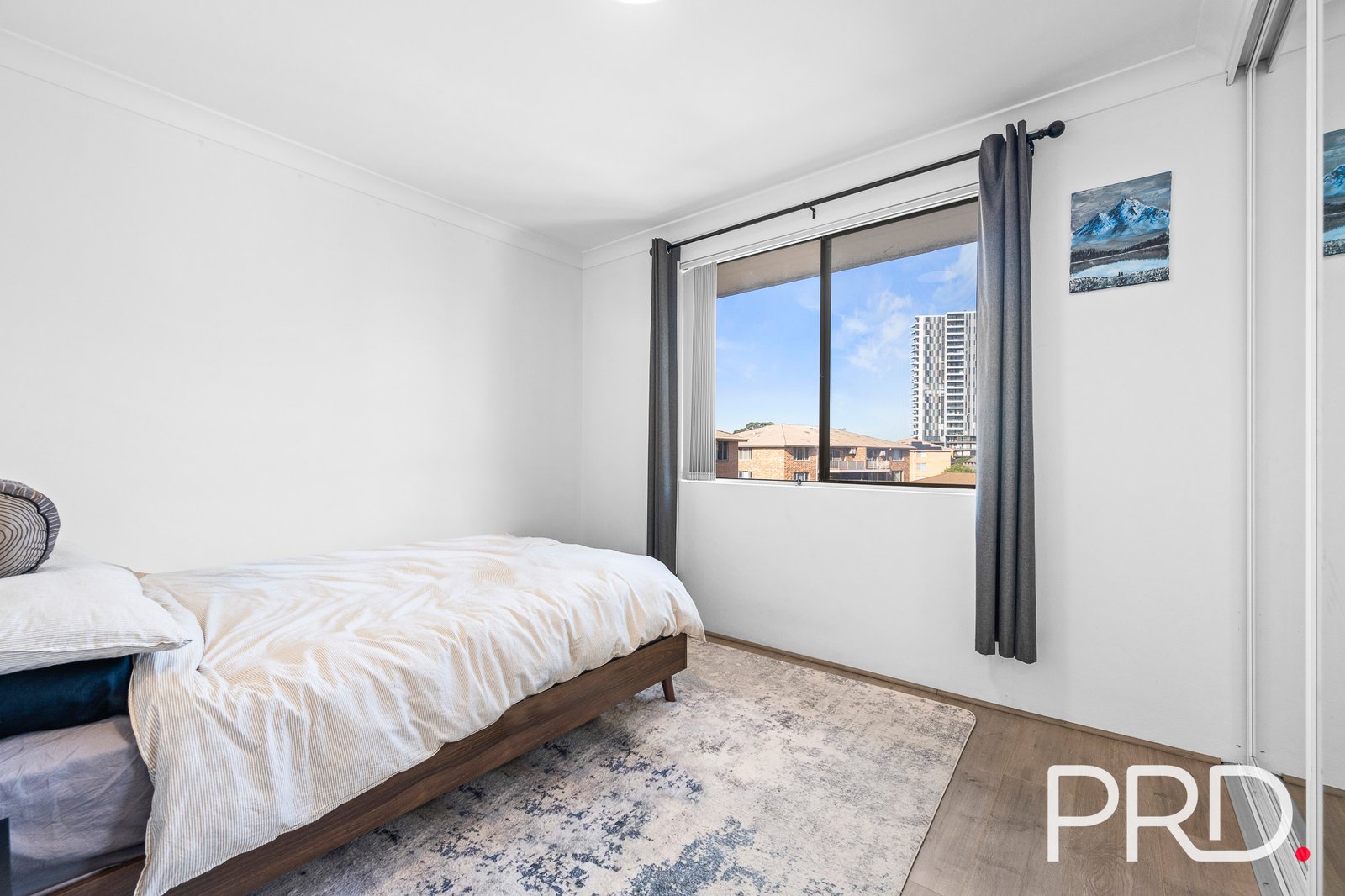 89/2 Riverpark Drive LIVERPOOL 4