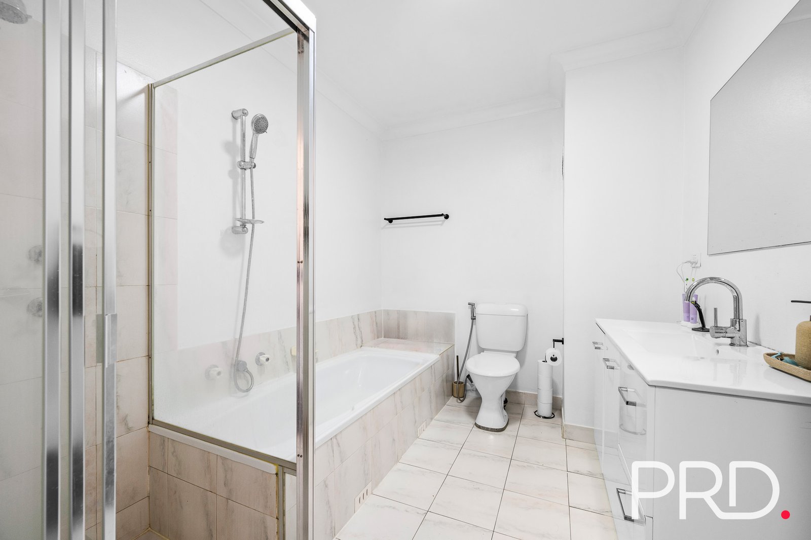 89/2 Riverpark Drive LIVERPOOL 6