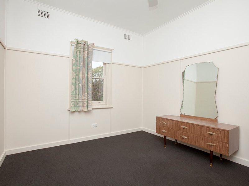 893 New England Highway LOCHINVAR 7