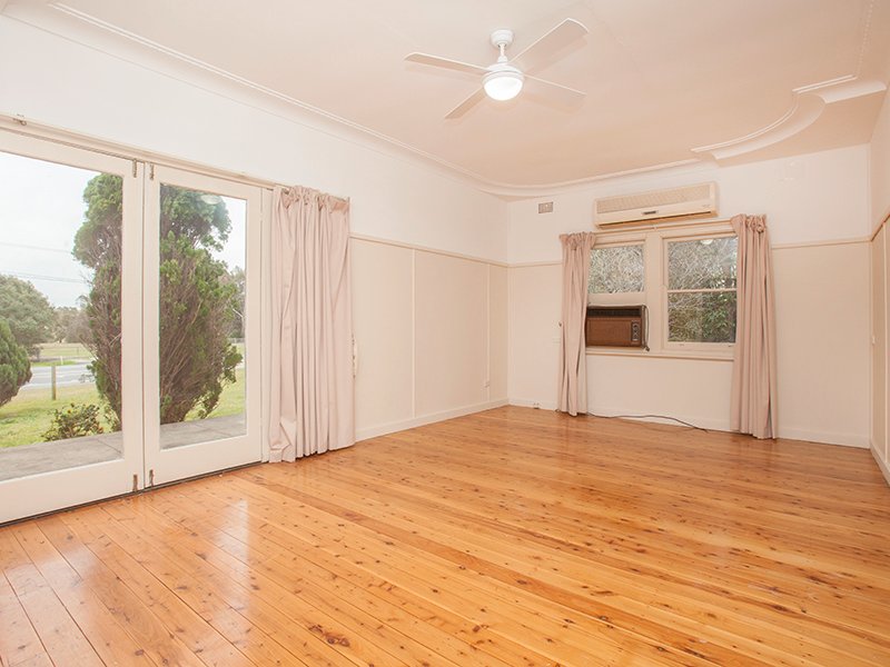 893 New England Highway LOCHINVAR 4