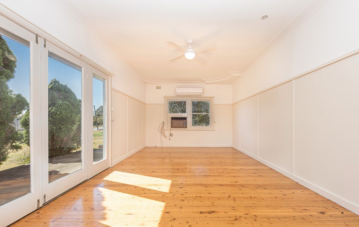 893 New England Highway LOCHINVAR 7