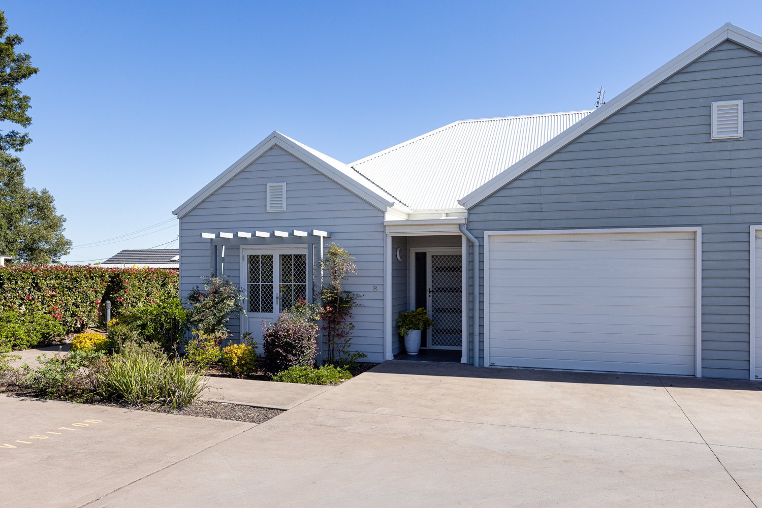 8/93 Thompson Street EAST MAITLAND 2