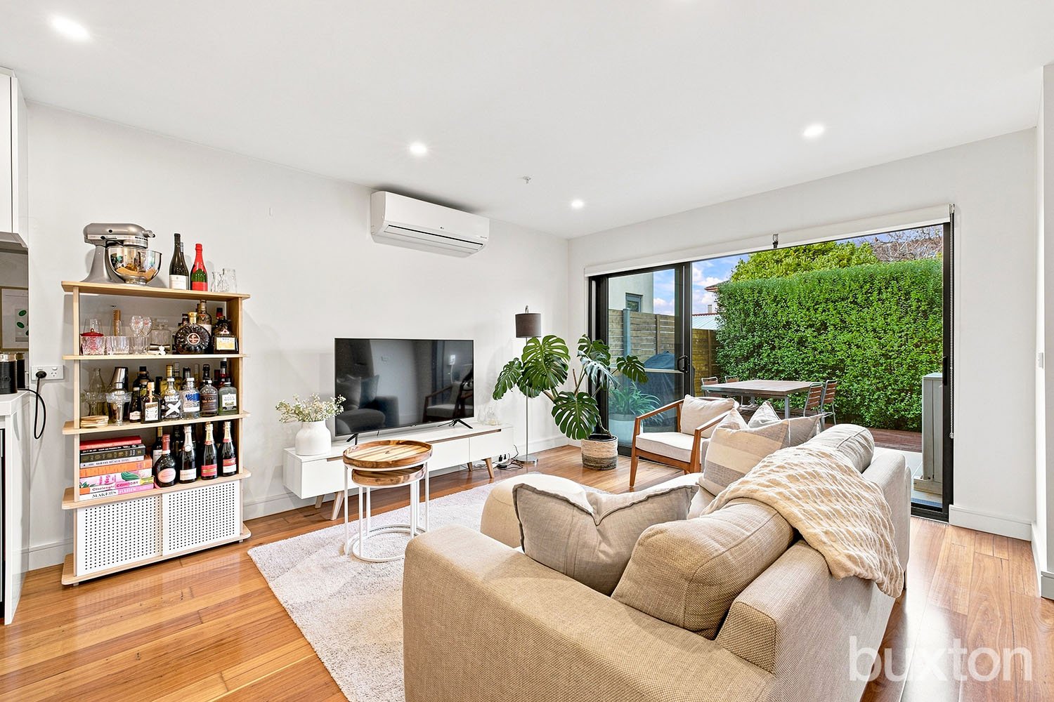 Gallery: 8/93 Truganini Road