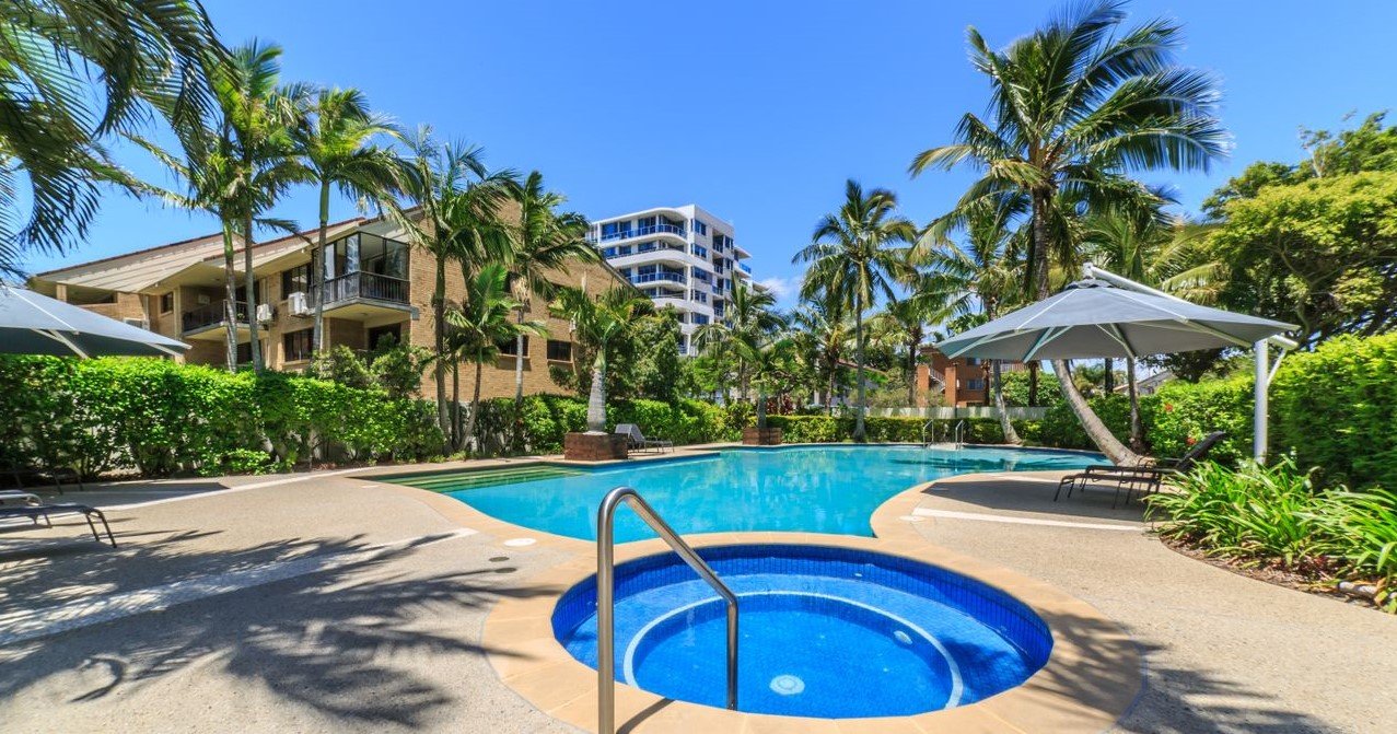 89/326 Marine Parade LABRADOR 17