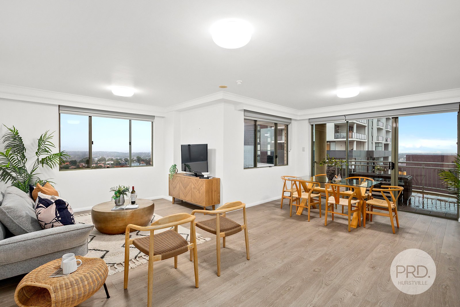 89/438 Forest Road HURSTVILLE 1