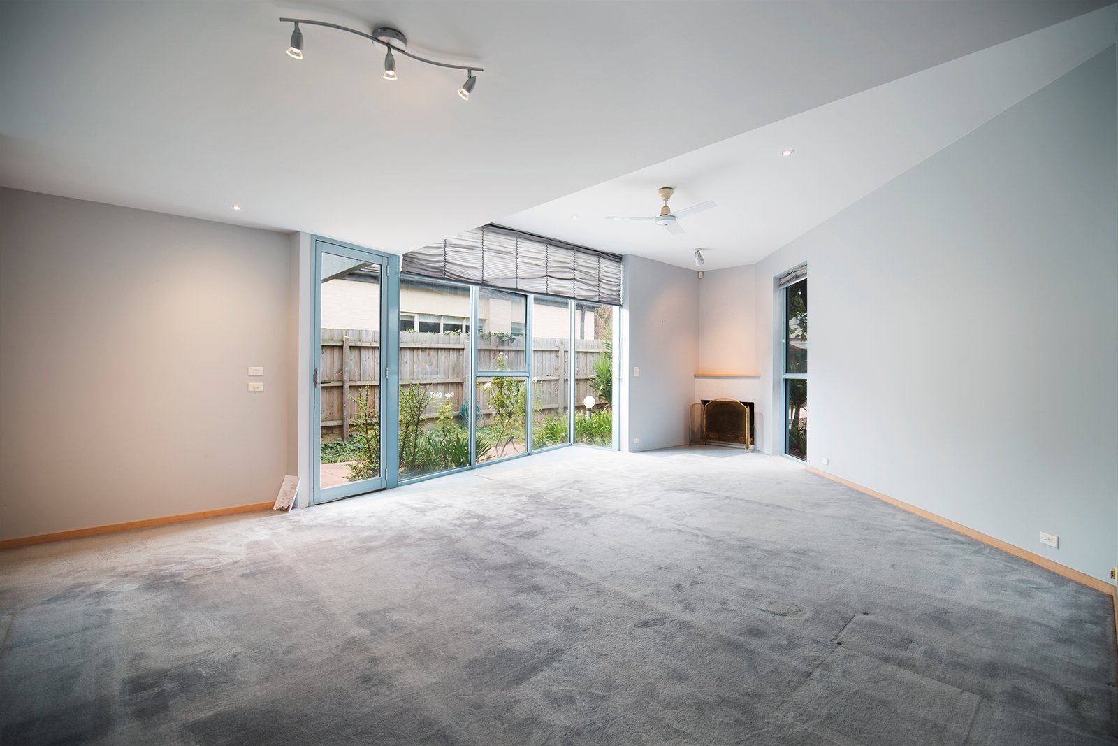 Gallery: 895 Hampton Street