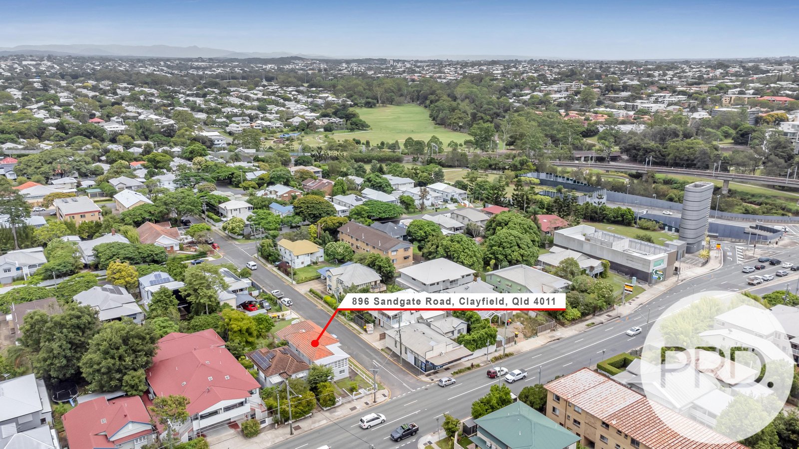 896 Sandgate Road CLAYFIELD 4