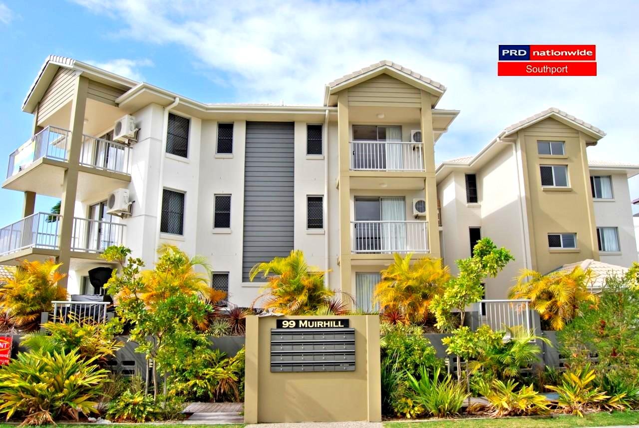 8/99 Muir Street LABRADOR 1