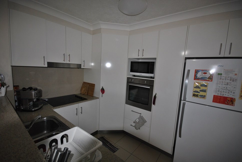 8/99 Muir Street LABRADOR 4