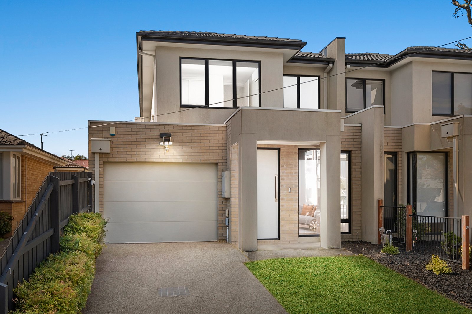 Gallery: 89A Wingate Street