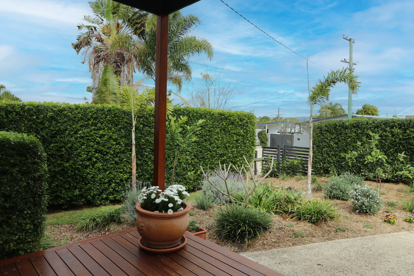 89B Turpin Road LABRADOR 13