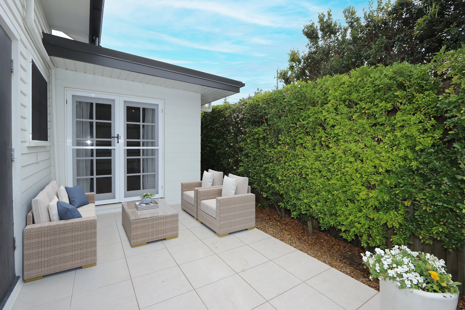89B Turpin Road LABRADOR 14